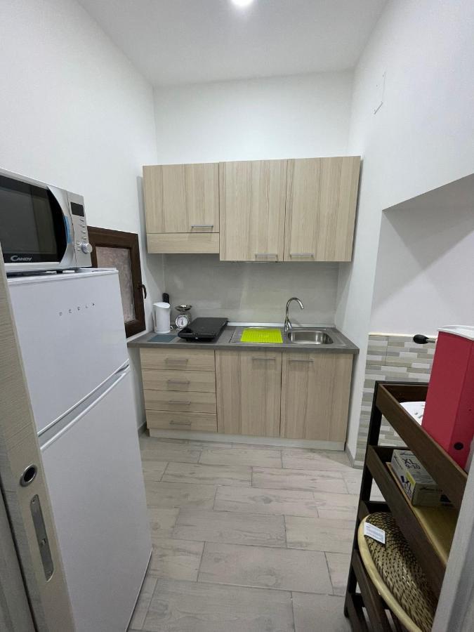 נאפולי Casa Vacanze Luisa מראה חיצוני תמונה
