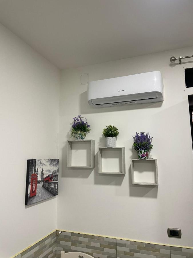 נאפולי Casa Vacanze Luisa מראה חיצוני תמונה